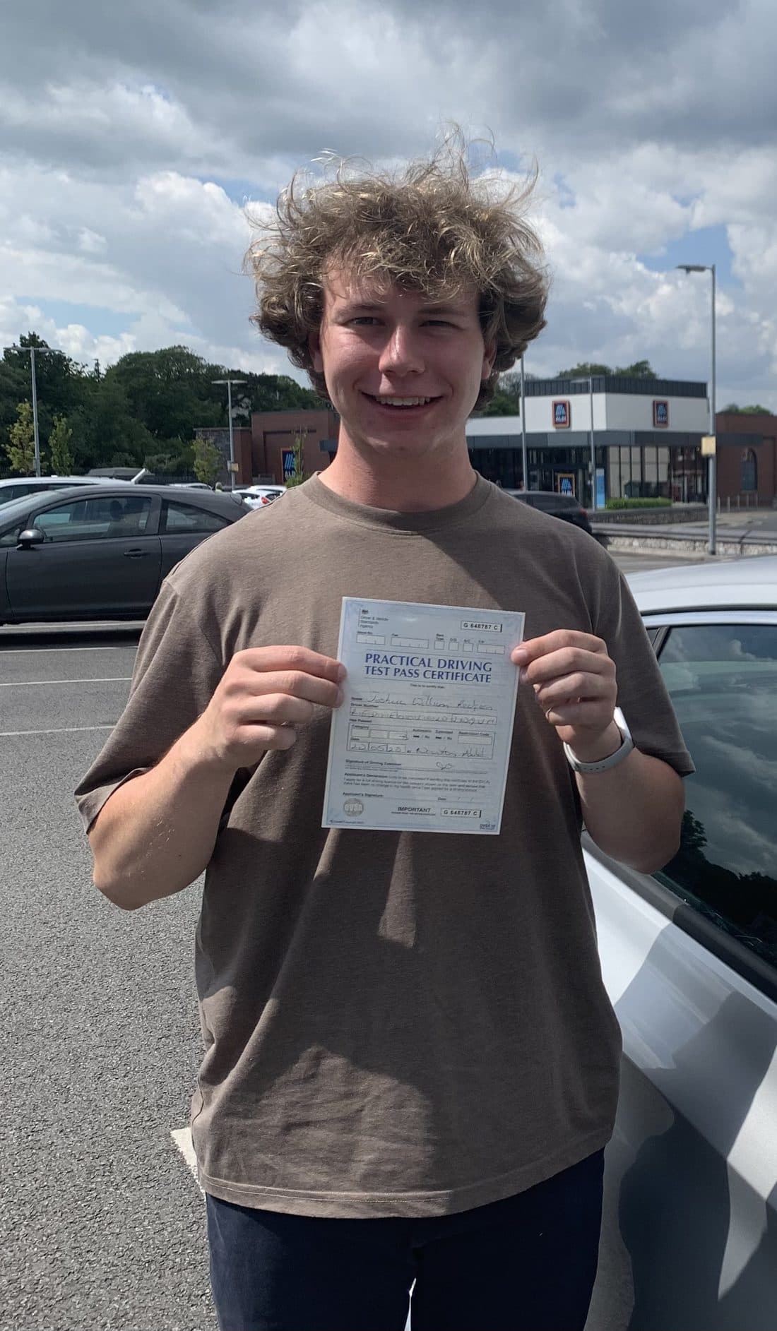 Pupil who passed their driving test with David Bunday ADI